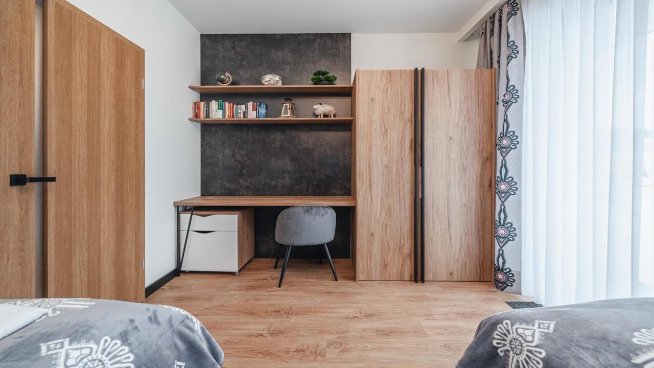 Apartamenty Sun & Snow Ski Apartments เบียลกาตัทร์ชันสกา ภายนอก รูปภาพ