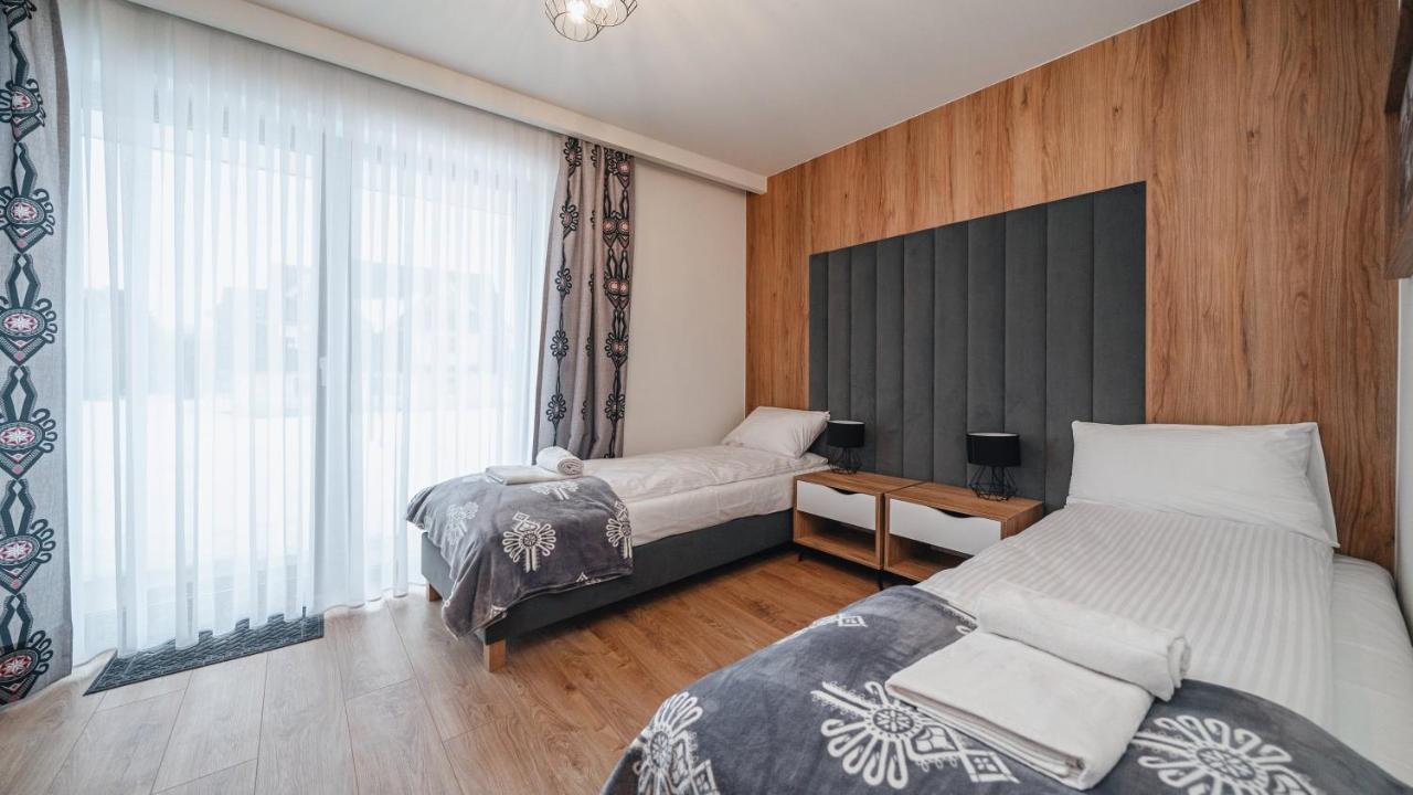 Apartamenty Sun & Snow Ski Apartments เบียลกาตัทร์ชันสกา ภายนอก รูปภาพ