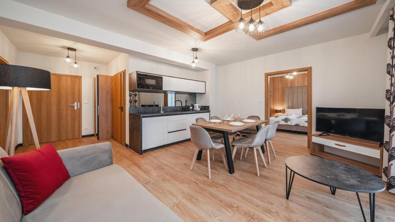 Apartamenty Sun & Snow Ski Apartments เบียลกาตัทร์ชันสกา ภายนอก รูปภาพ