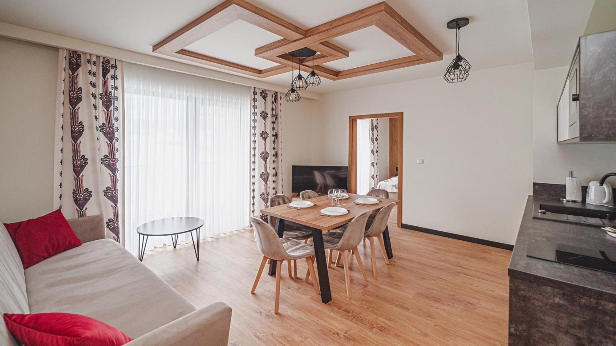 Apartamenty Sun & Snow Ski Apartments เบียลกาตัทร์ชันสกา ภายนอก รูปภาพ
